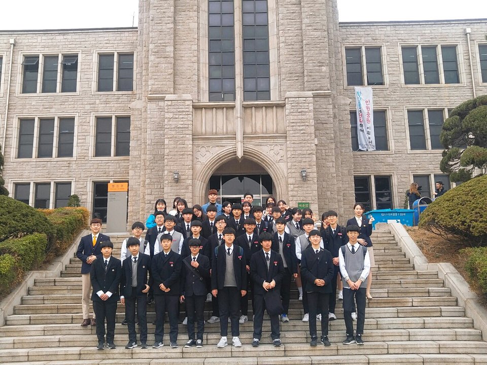 18년 3월 29일 관양고등학교