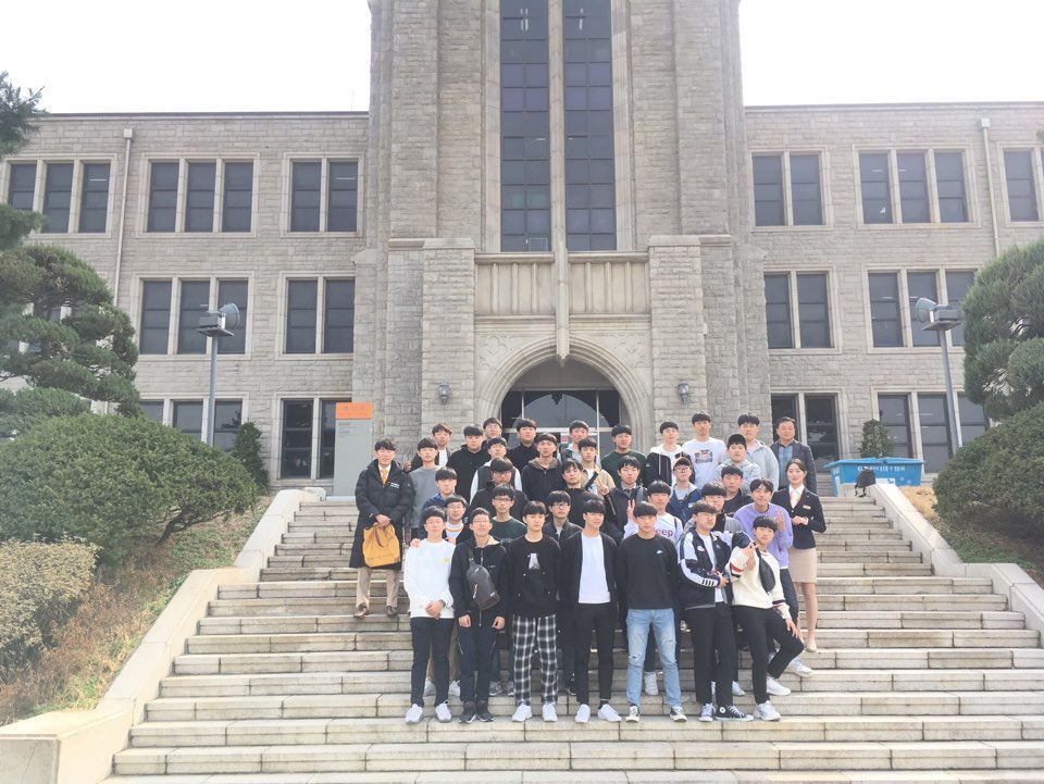 19년 3월 28일 마산용마고등학교